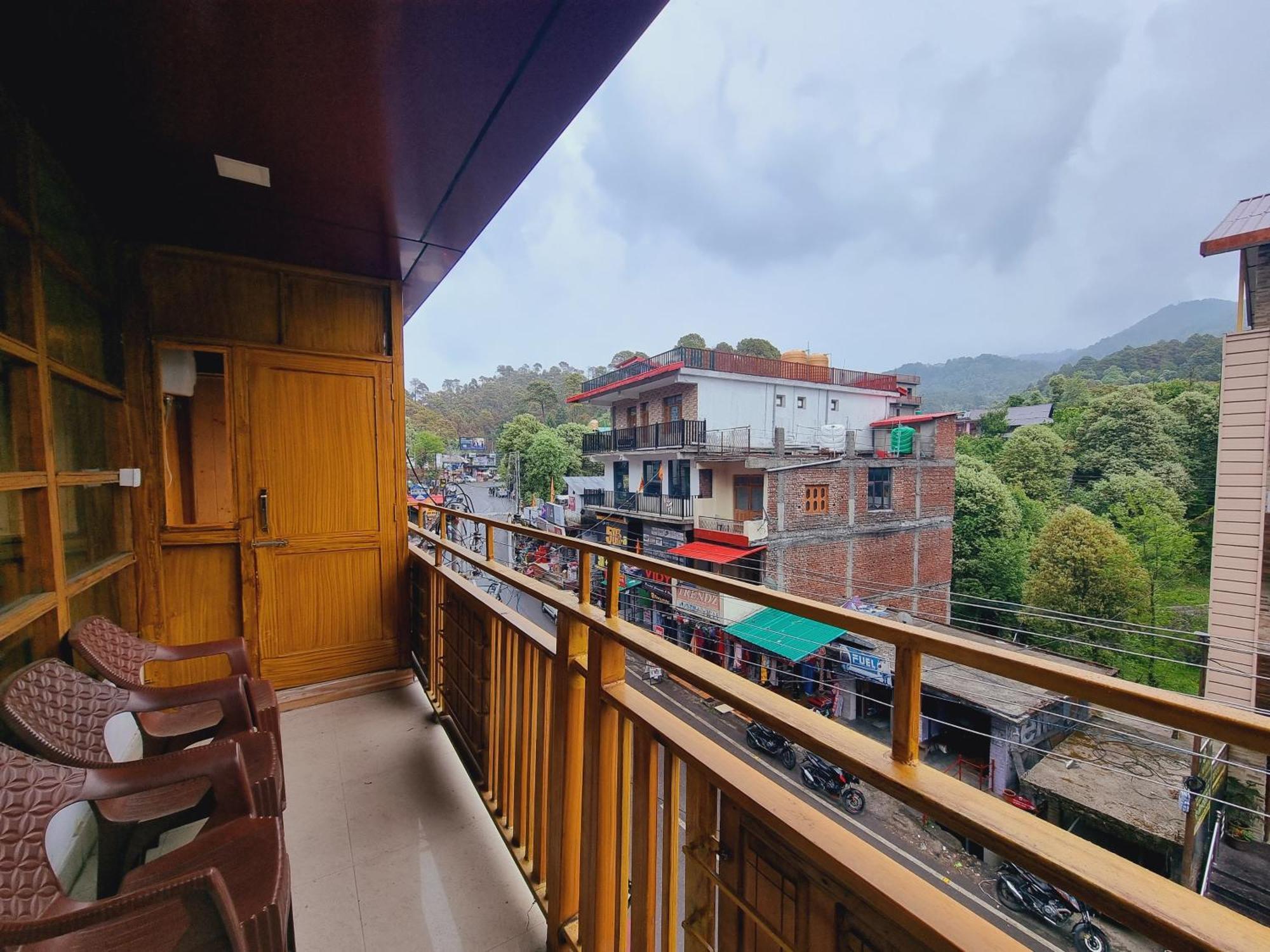 Hotel Sahara Dalhousie Bagian luar foto