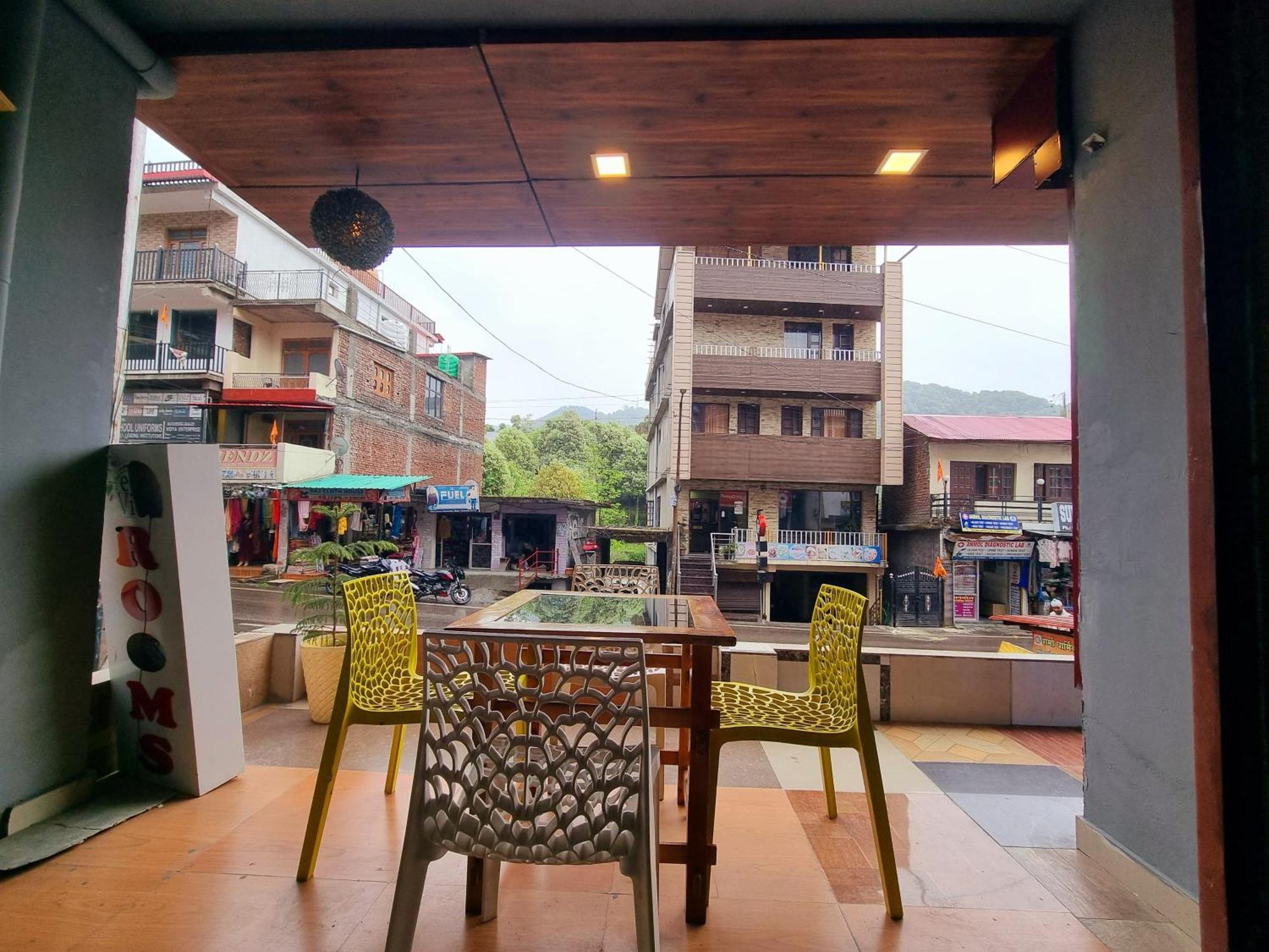 Hotel Sahara Dalhousie Bagian luar foto