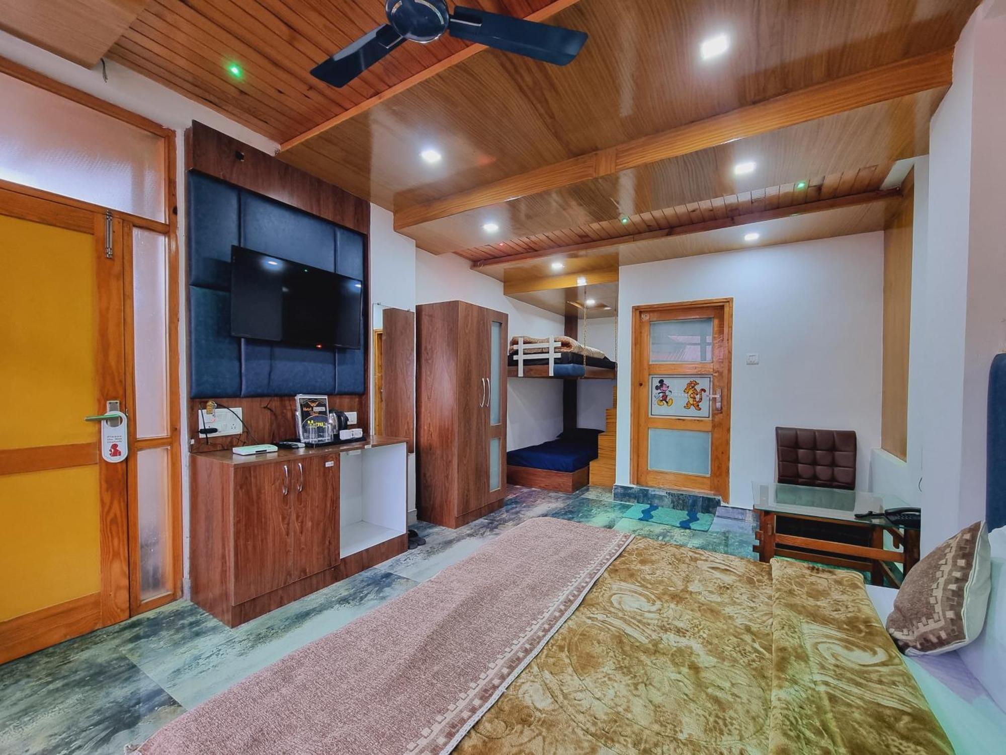 Hotel Sahara Dalhousie Bagian luar foto