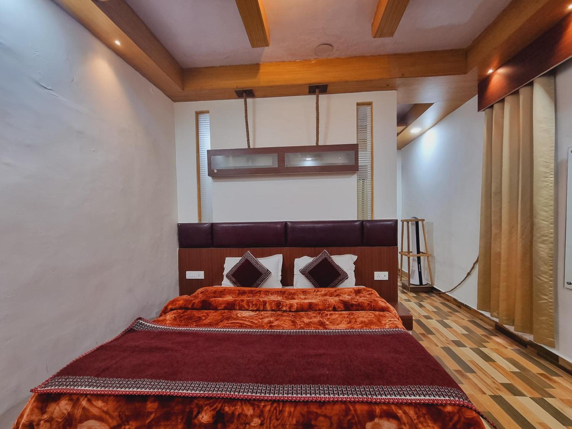 Hotel Sahara Dalhousie Bagian luar foto