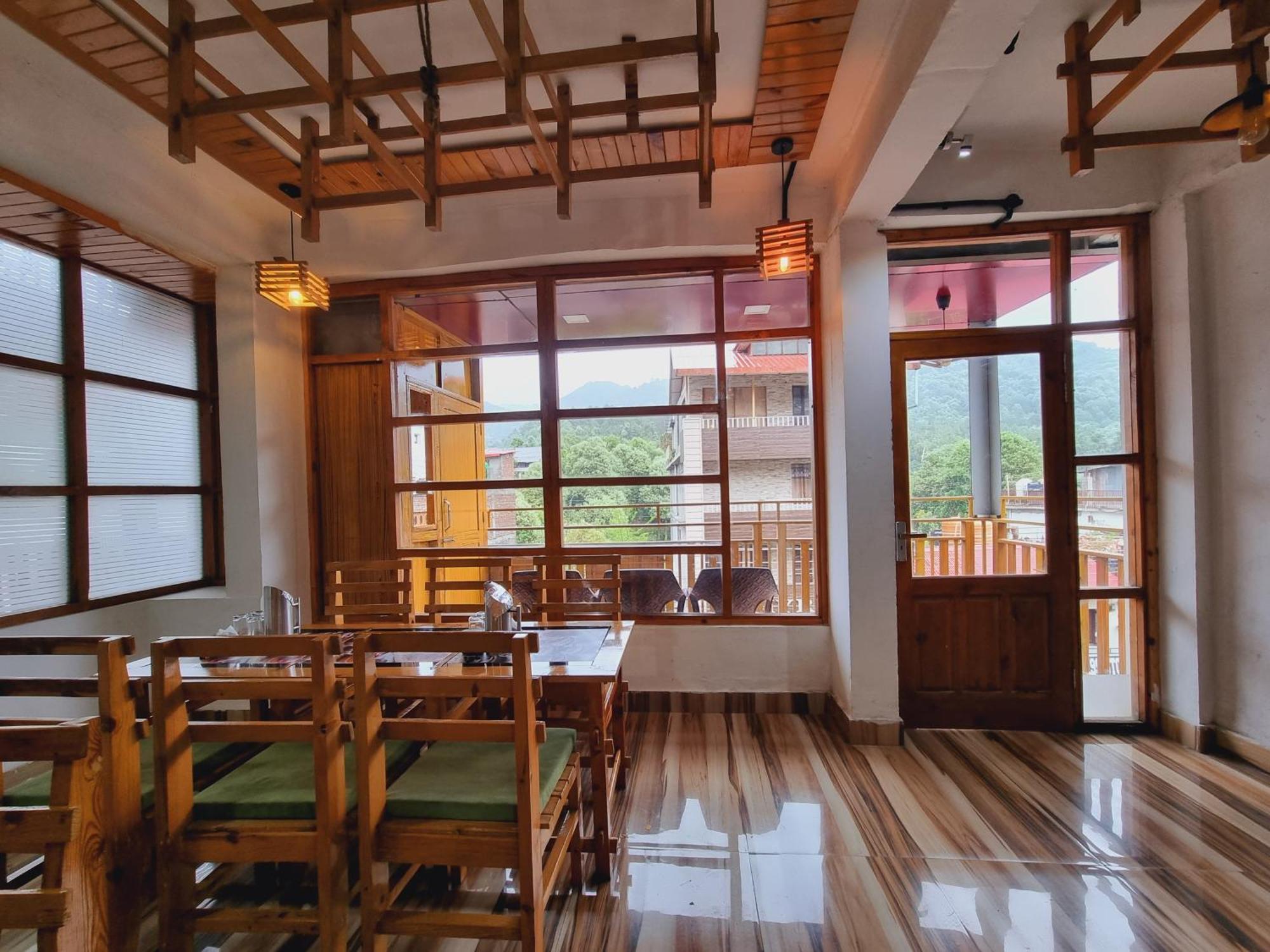 Hotel Sahara Dalhousie Bagian luar foto