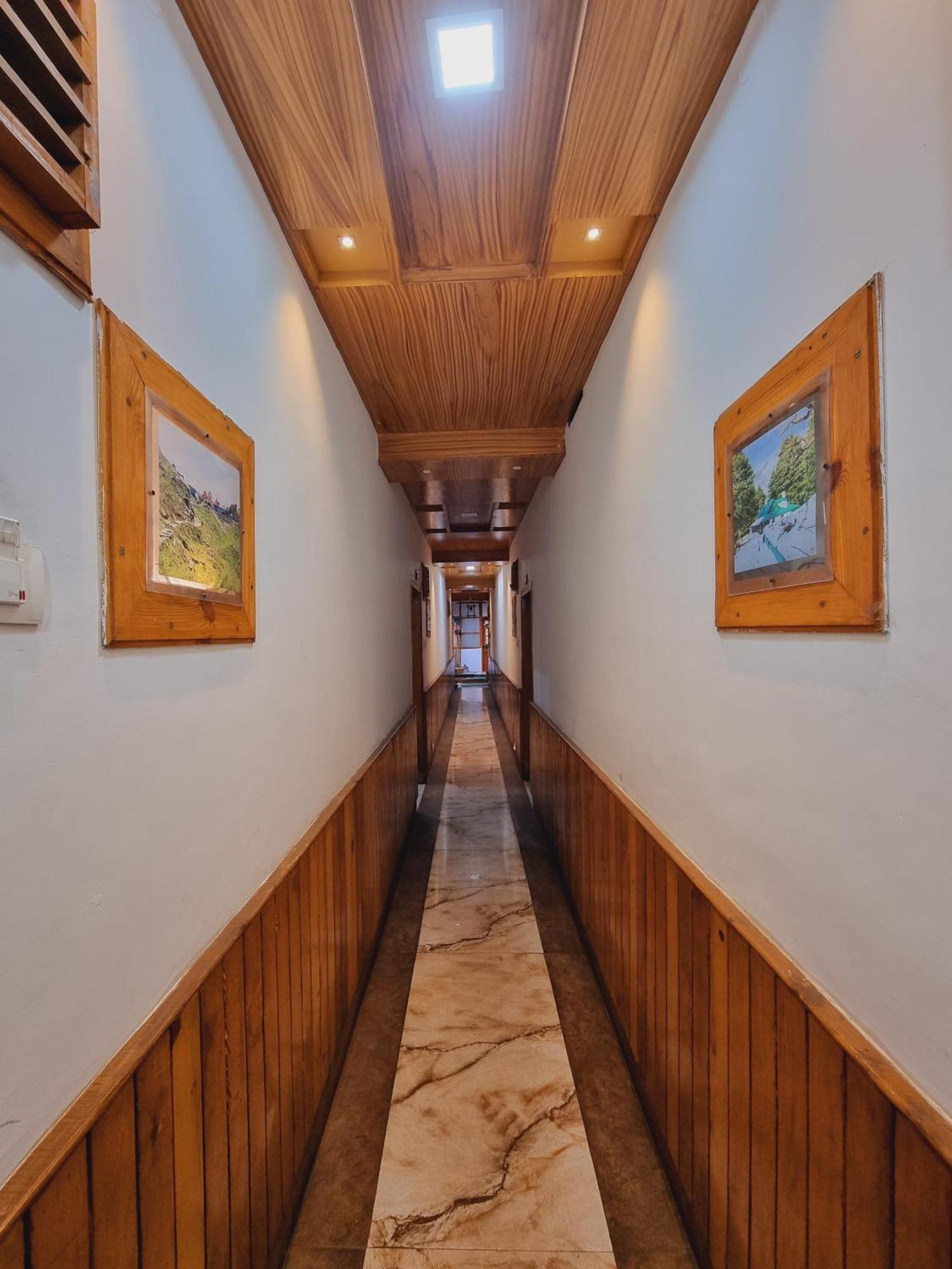 Hotel Sahara Dalhousie Bagian luar foto