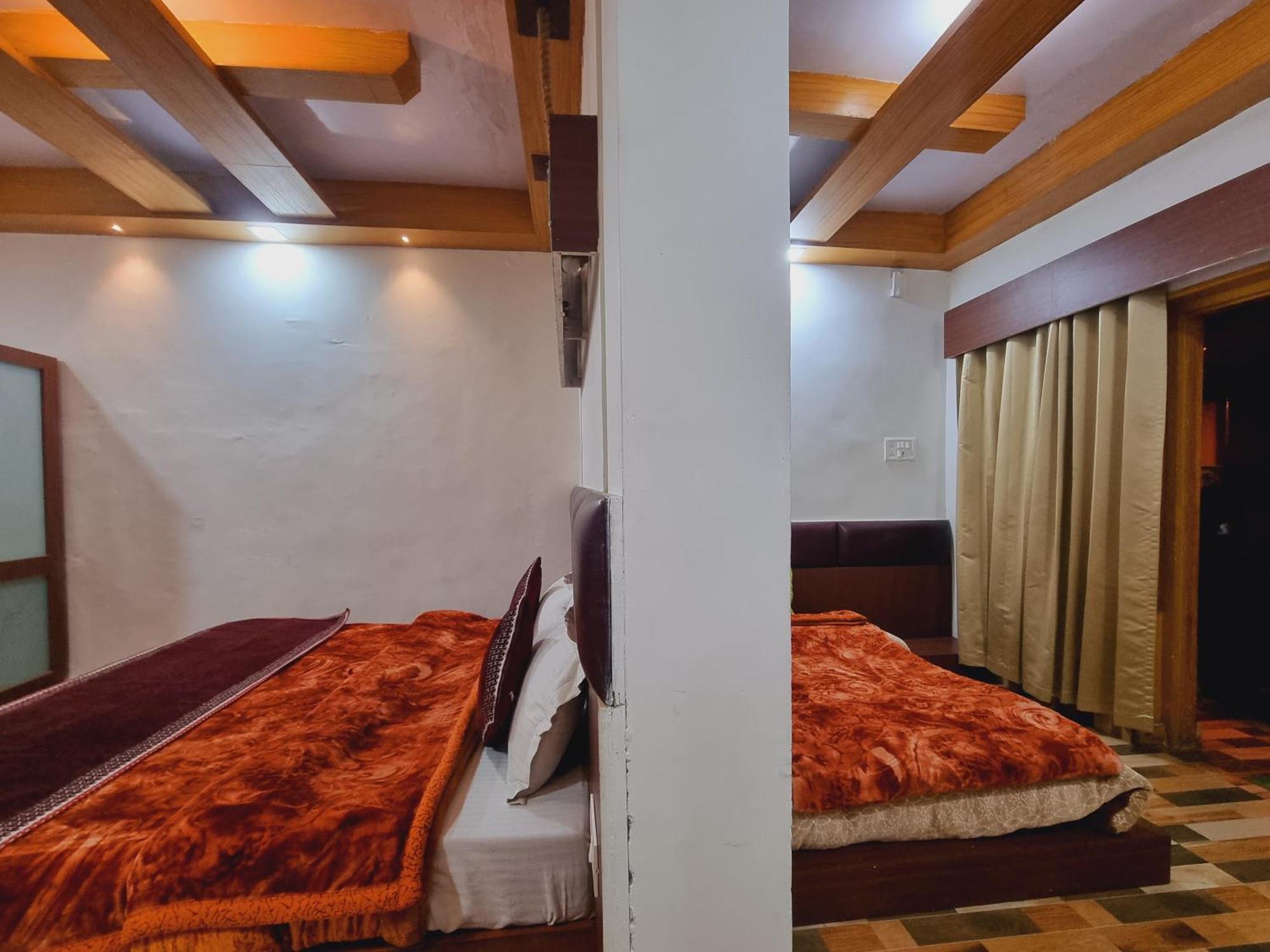 Hotel Sahara Dalhousie Bagian luar foto