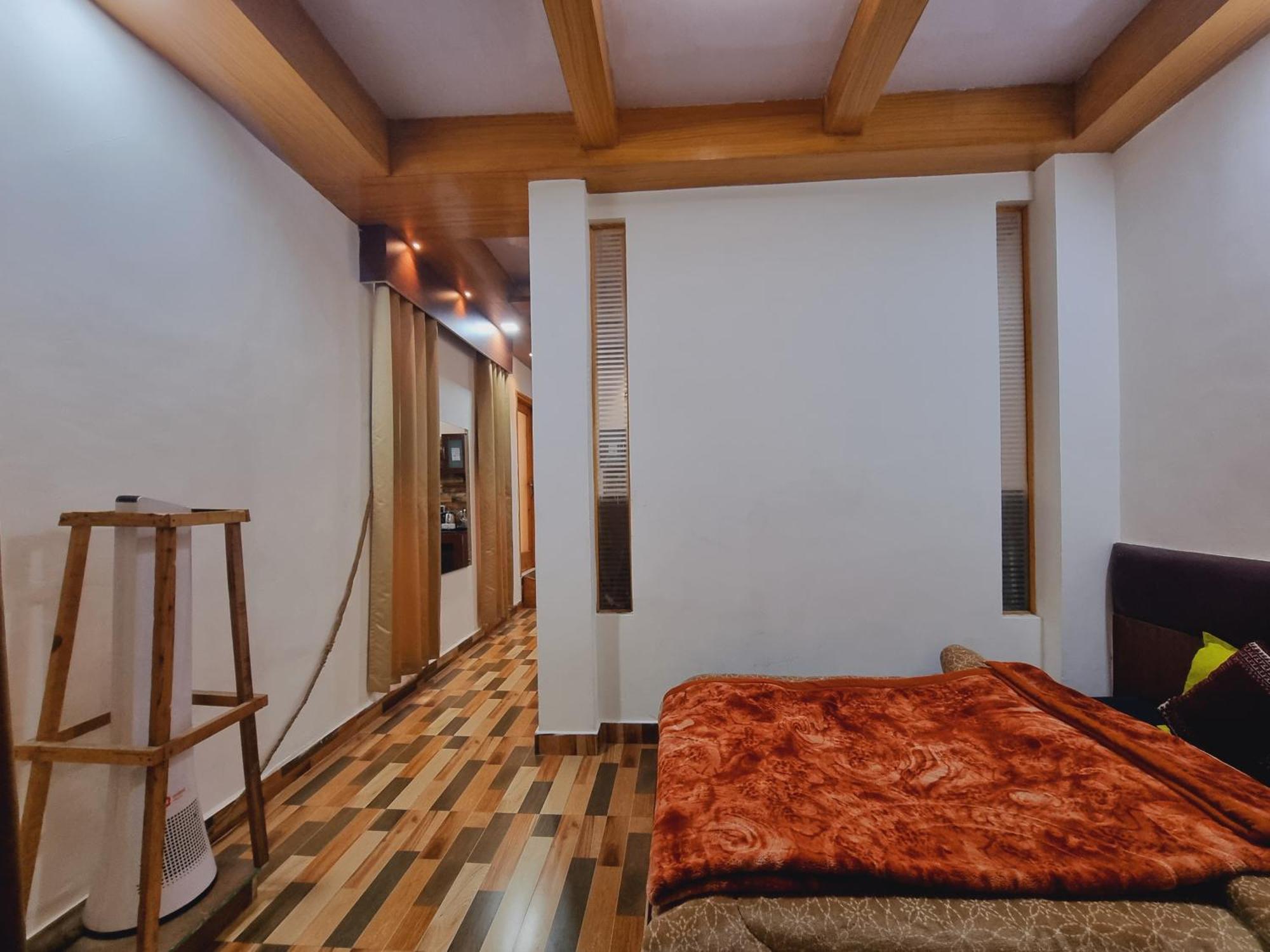 Hotel Sahara Dalhousie Bagian luar foto