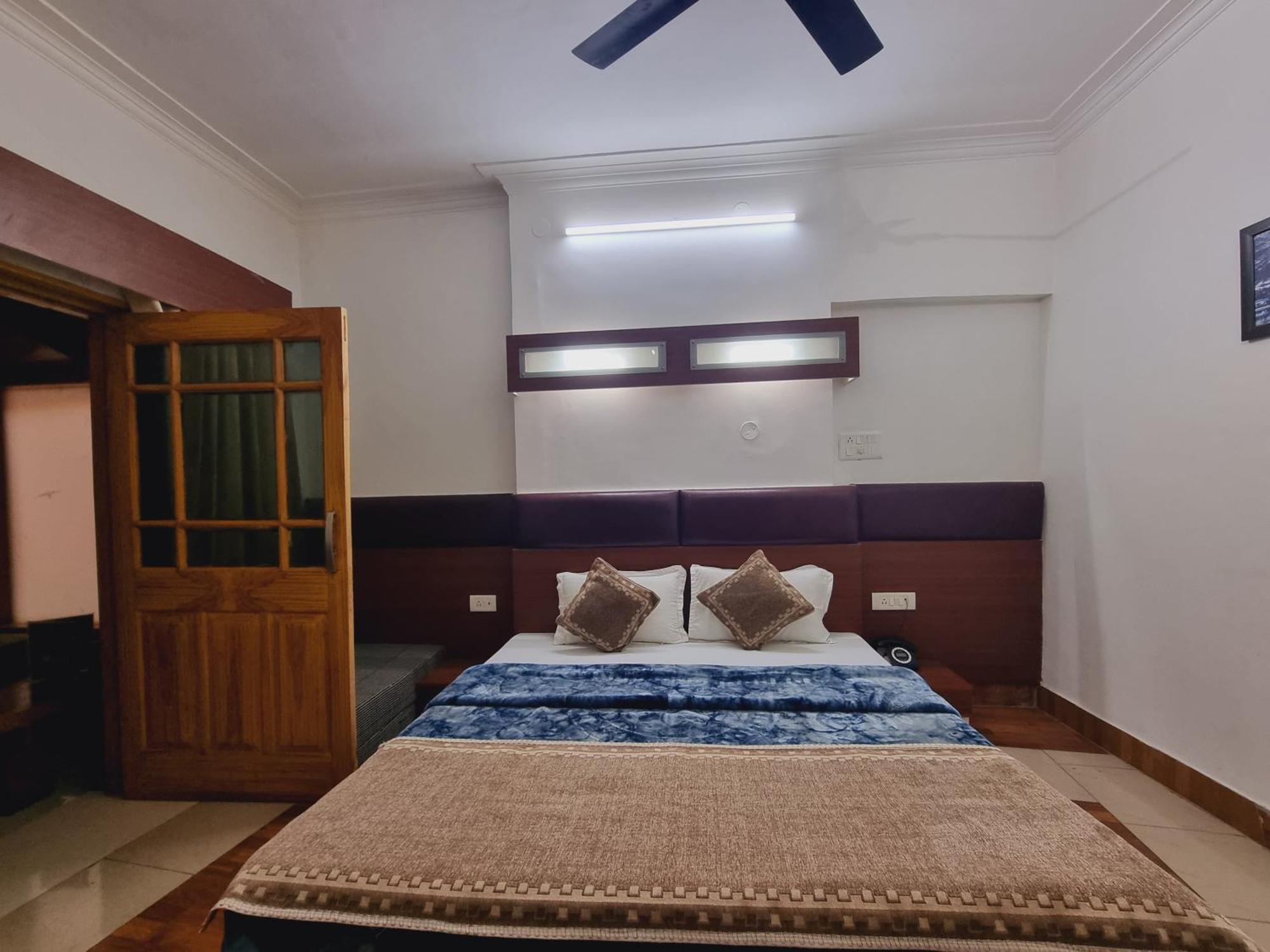 Hotel Sahara Dalhousie Bagian luar foto