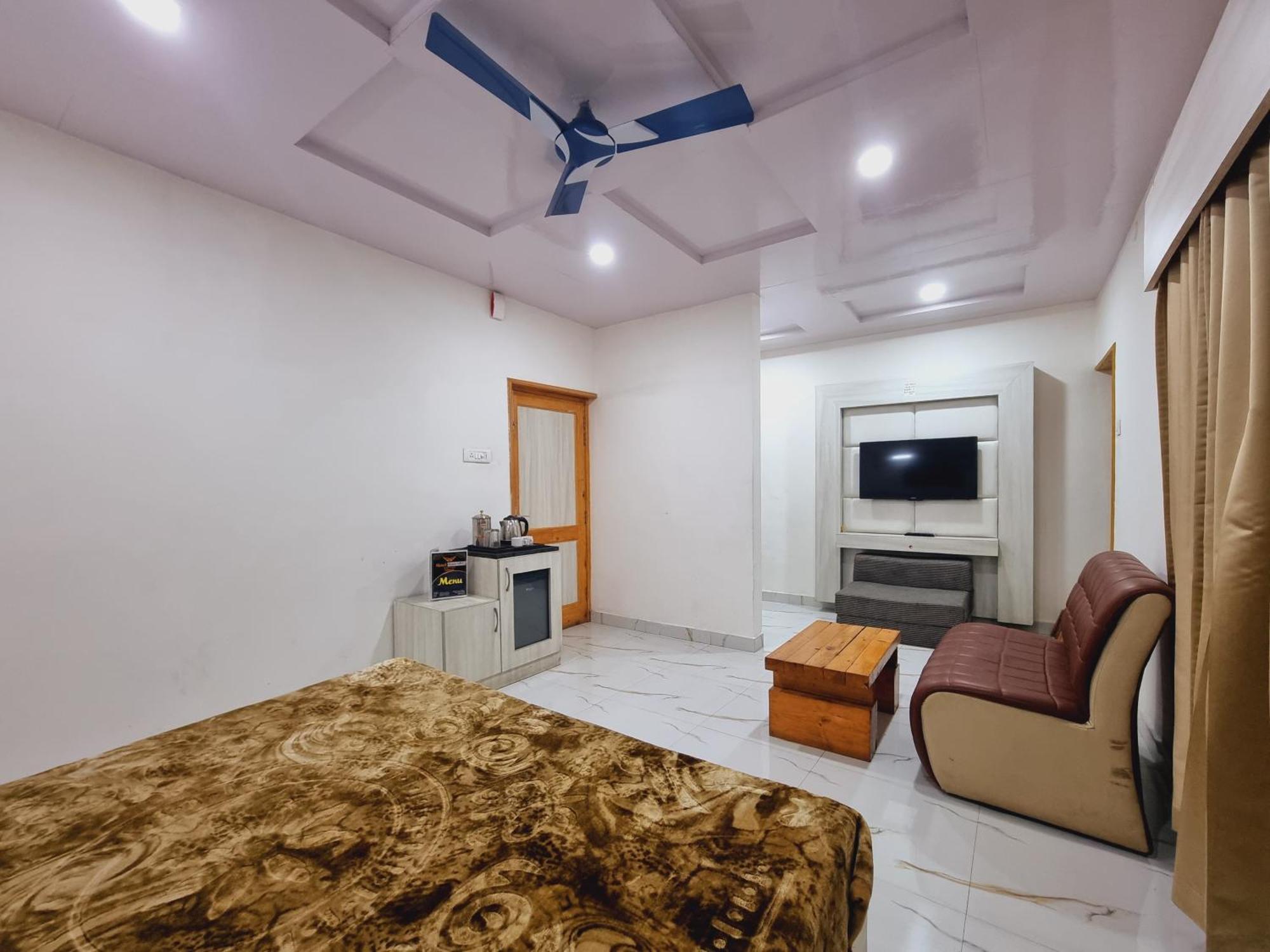 Hotel Sahara Dalhousie Bagian luar foto