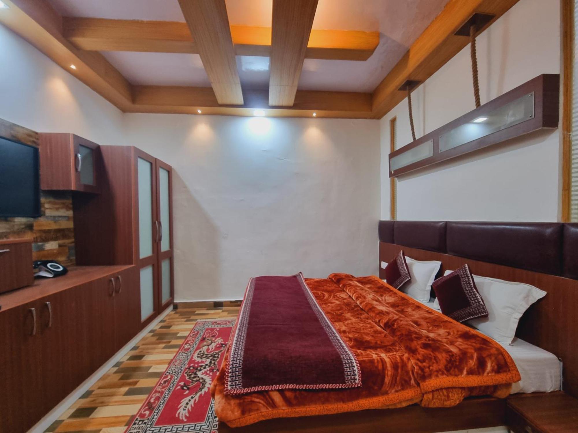 Hotel Sahara Dalhousie Bagian luar foto
