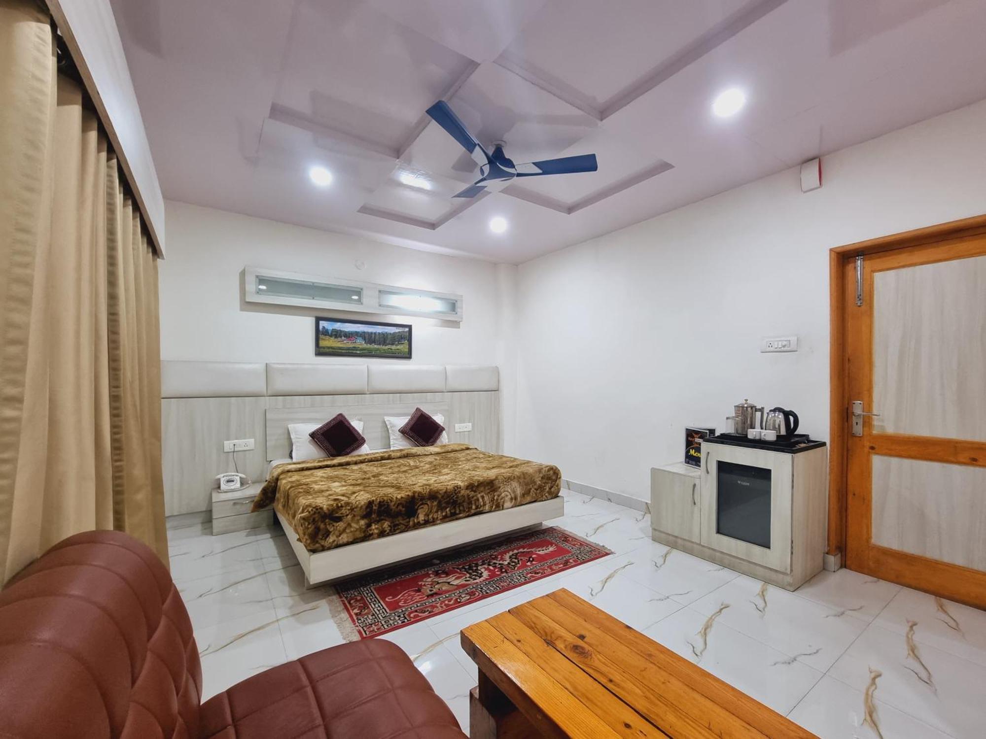 Hotel Sahara Dalhousie Bagian luar foto